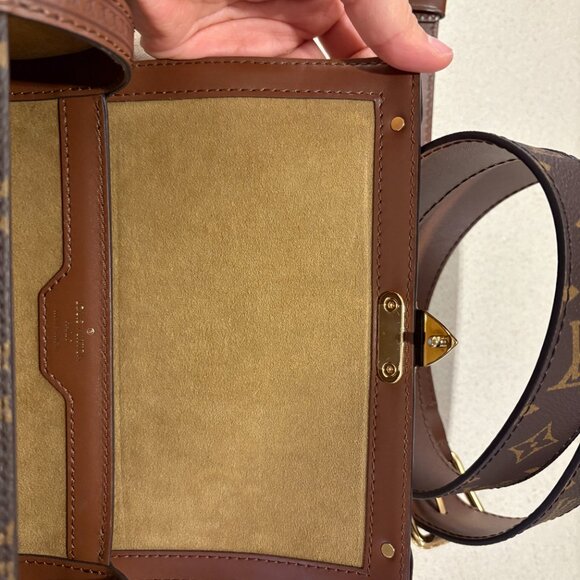 Louis Vuitton Papillon Trunk Monogram M57835 - Picture 13 of 15